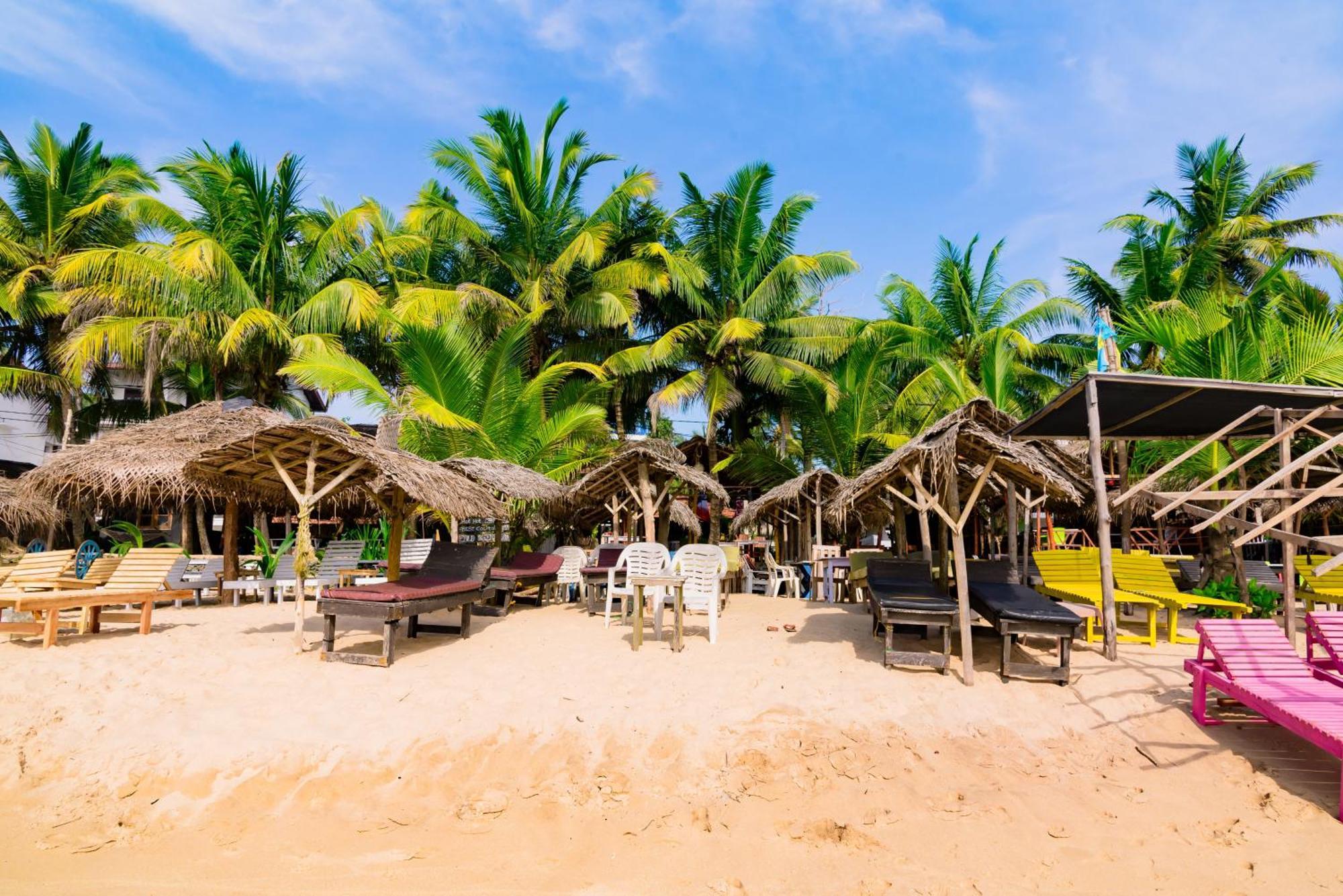 Golden Surfer Beach Hotel Tangalle Ngoại thất bức ảnh